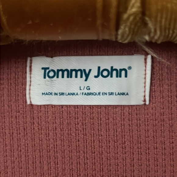 NWT! Tommy John ‘waffle lounge tee’. Small (2 colors). L. $68 - Picture 4 of 16